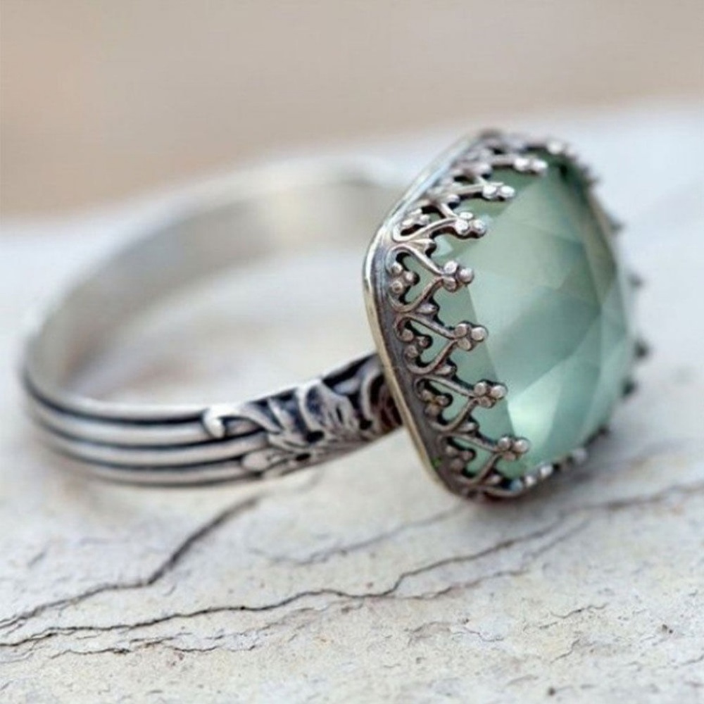 Retro Vintage Style Square Moonstone Cocktail Dome Ring Silver Tone New - Picture 5 of 7